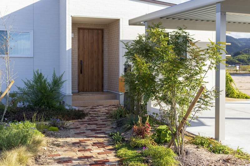 pixta_83927933_M-960x639